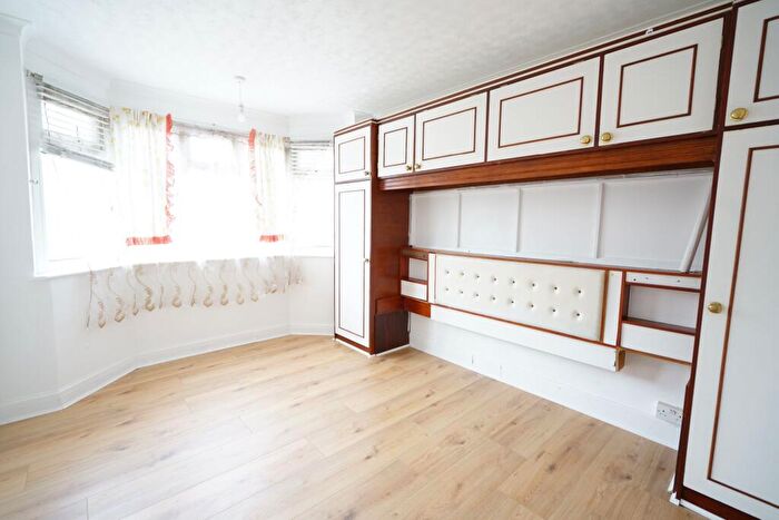 2 Bedroom Bungalow To Rent In Chadwell Road, Grays, RM17
