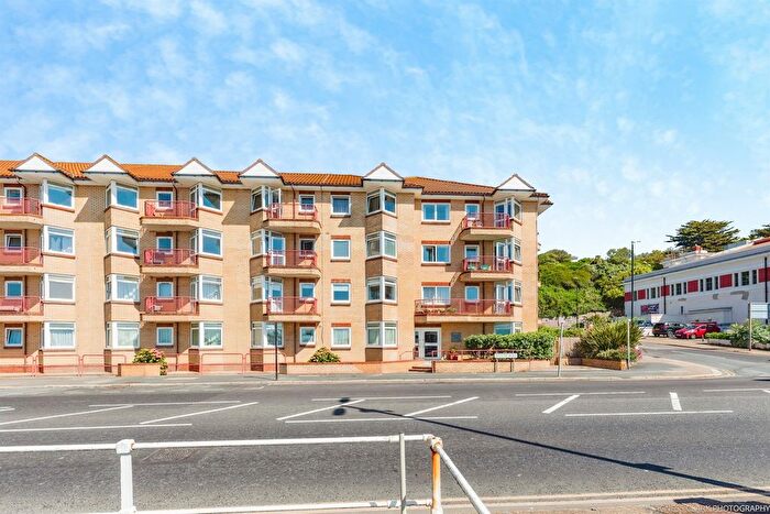 1 Bedroom Flat For Sale In Waverley Court, St. Leonards-On-Sea, TN37