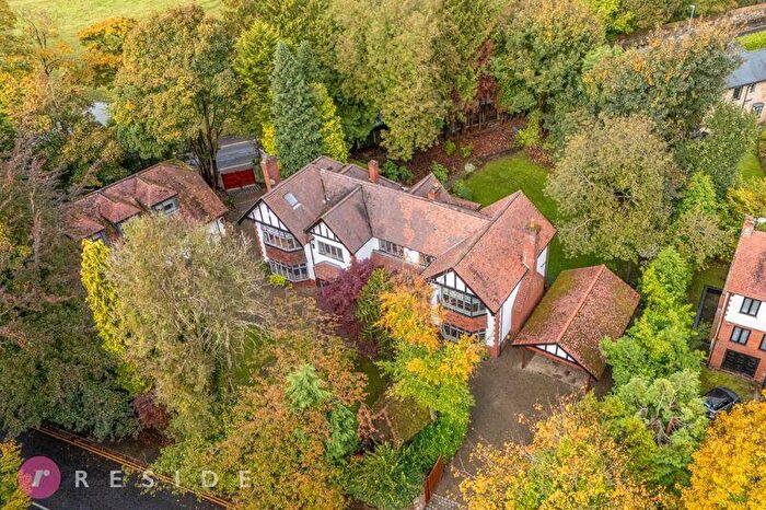 7 Bedroom Detached House For Sale In Norden Road, Bamford, Rochdale, OL11