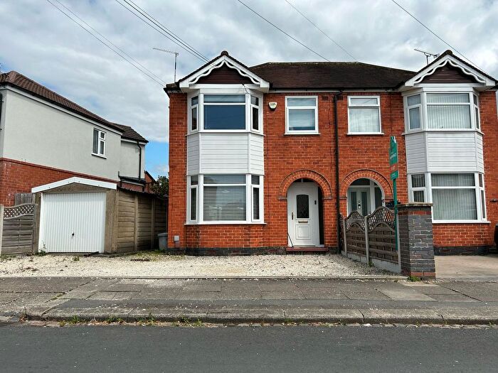 3 Bedroom End Of Terrace House To Rent In Poitiers Road, Cheylesmore, CV3