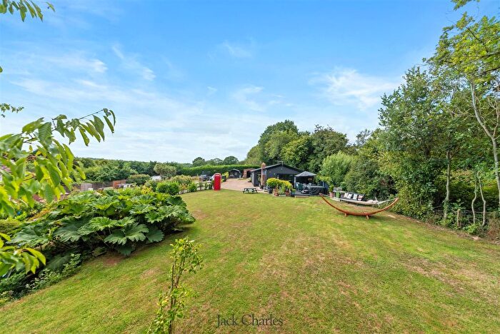 3 Bedroom Detached Bungalow For Sale In Tong Road, Brenchley, Tonbridge, TN12