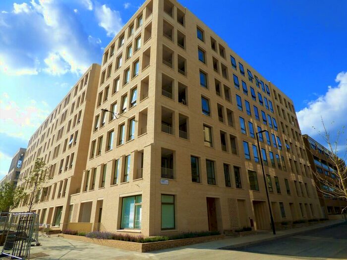 Studio To Rent In Casbeard Street, N4