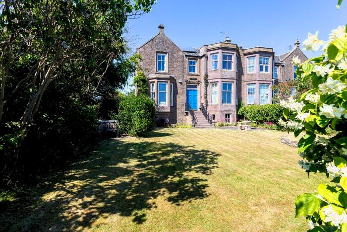 6 Bedroom Semi-Detached House For Sale In Monkbarns Drive, Arbroath, Angus, DD11