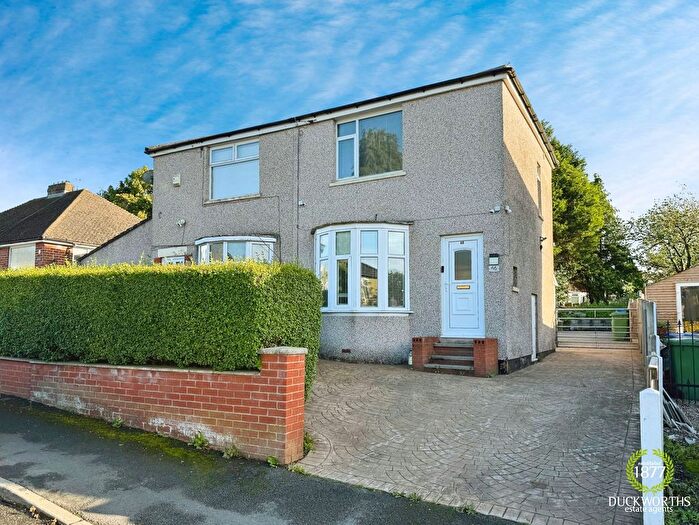 2 Bedroom Semi-detached House For Sale In Lyndhurst Avenue, Blackburn, BB1