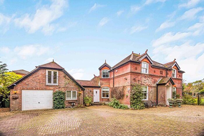 5 Bedroom Detached House For Sale In Woodberry Lane, Rowlands Castle, PO9