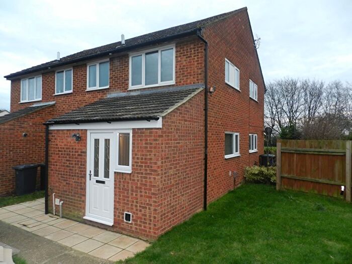 2 Bedroom Terraced House To Rent In Derwent Rise, Flitwick, MK45