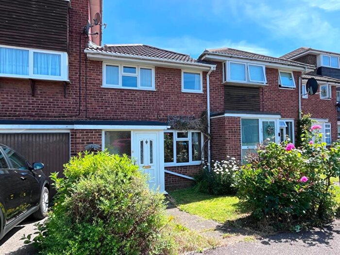 3 Bedroom Terraced House For Sale In Hornbeam, Newport Pagnell, MK16