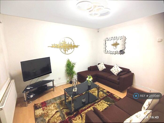 5 Bedroom Terraced House To Rent In Claribel Street, Merseyside, L8