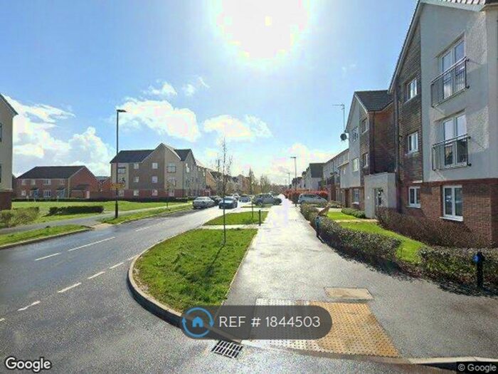 4 Bedroom Semi-Detached House To Rent In Homington Avenue, Coate, Swindon, SN3