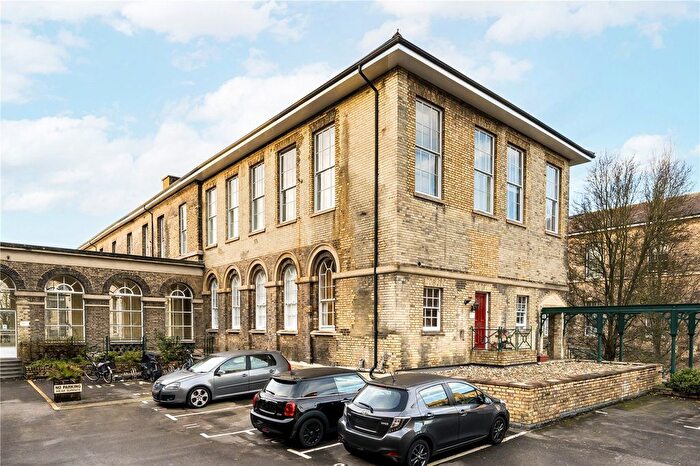 2 Bedroom Flat To Rent In Royal Herbert Pavilions, Gilbert Close, London, SE18