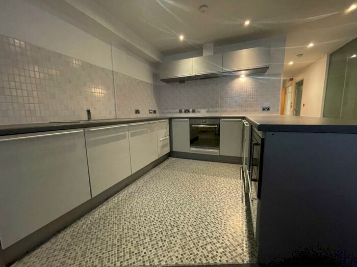 2 Bedroom Flat To Rent In Castle Exchange, Old Lenton Street, Nottingham, Nottinghamshire, NG1