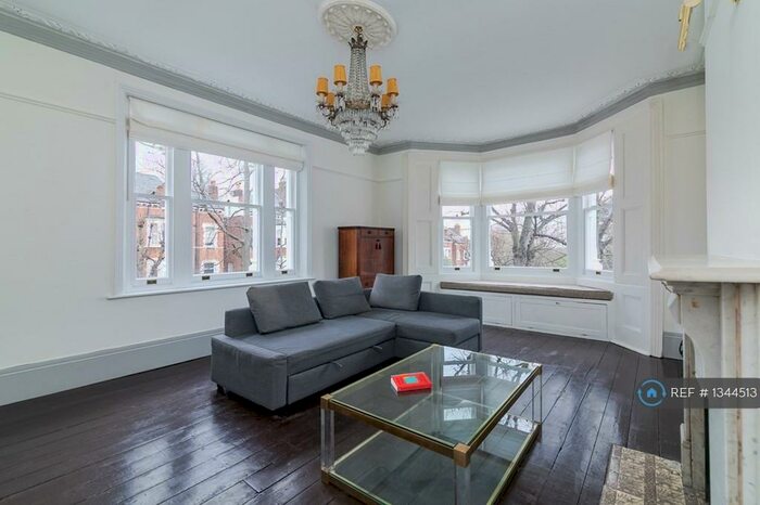 2 Bedroom Flat To Rent In Highgate, London, N6