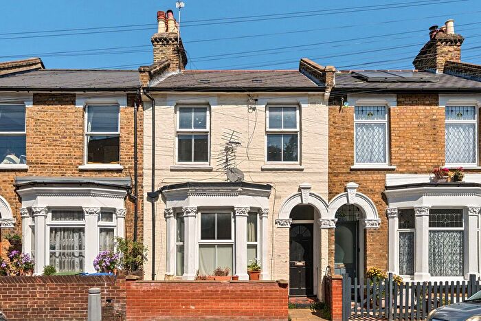 3 Bedroom Terraced House For Sale In Fenham Road, London, SE15