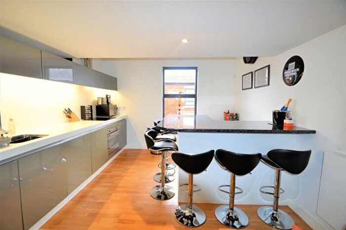 2 Bedroom Terraced House To Rent In Alder Street, Salford, M6