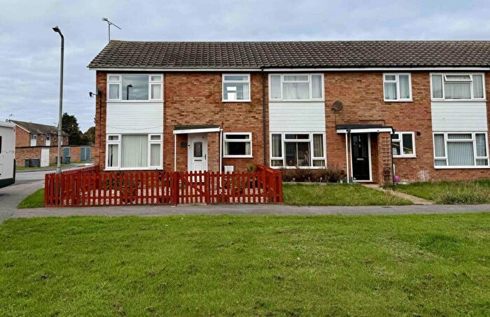 3 Bedroom End Of Terrace House For Sale In Gosford Way, Old Felixstowe, IP11
