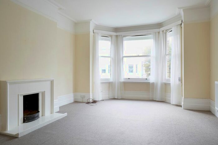 1 Bedroom Flat To Rent In Norton Road, Hove, BN3