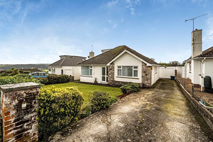 4 Bedroom Detached Bungalow For Sale In Blue Waters Drive, Paignton, Devon, TQ4