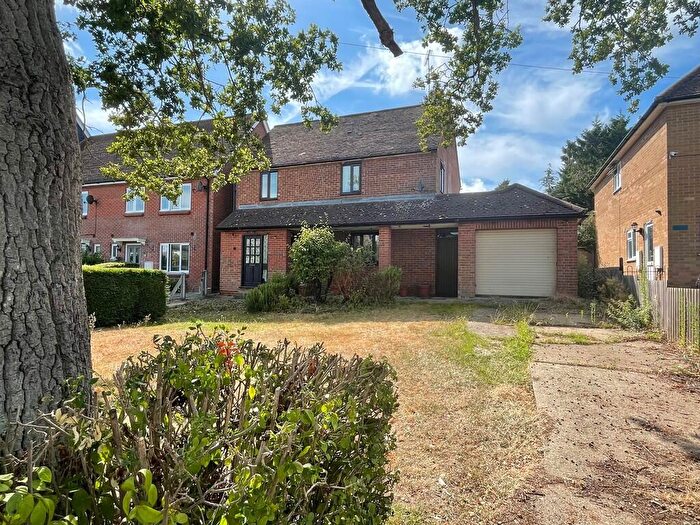 3 Bedroom Detached House For Sale In Park Lane, Ramsden Heath, CM11