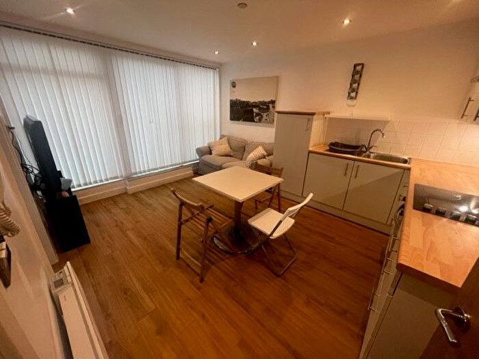 1 Bedroom Flat To Rent In Terrace Road, Bournemouth, BH2