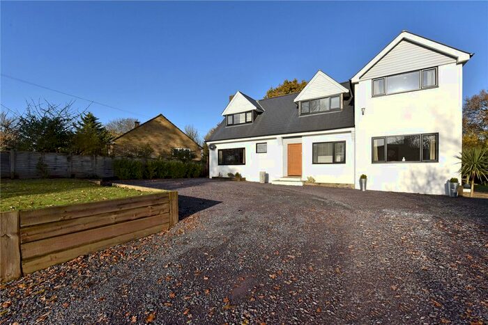 4 Bedroom Detached House To Rent In Harvest Hill Road, Maidenhead, Berkshire SL6