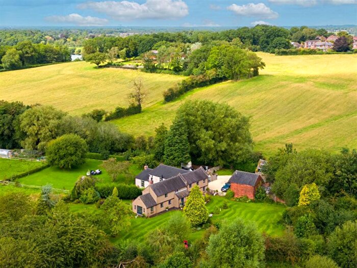 4 Bedroom Coach House For Sale In Moreton Meadows Farm, Stony Lane, Congleton, CW12