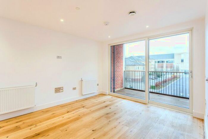 1 Bedroom Flat To Rent In Mill Stream House, Norfolk Street, Oxford, OX1