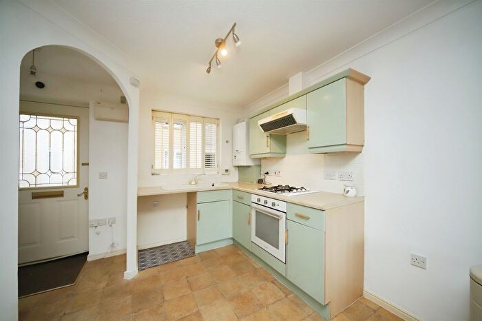2 Bedroom Terraced House For Sale In Cheddon Mews, Taunton, TA2