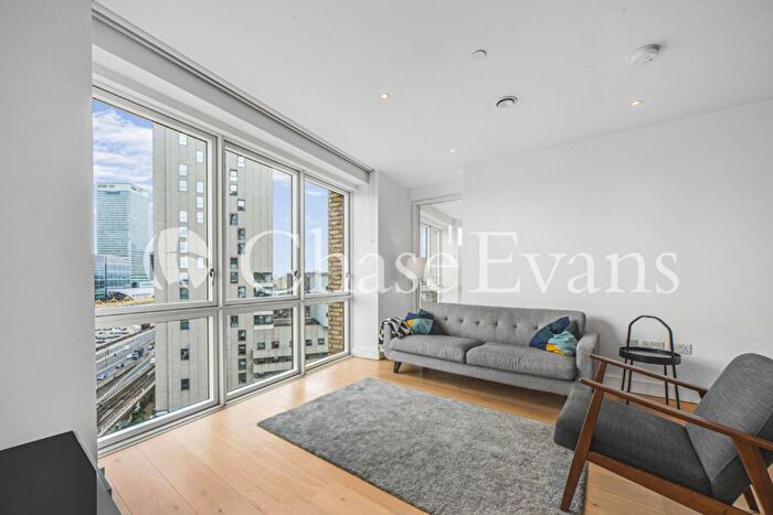 1 Bedroom Flat To Rent In Royal Captain Court, Arniston Way, Blackwall Reach, Canary Wharf, E14