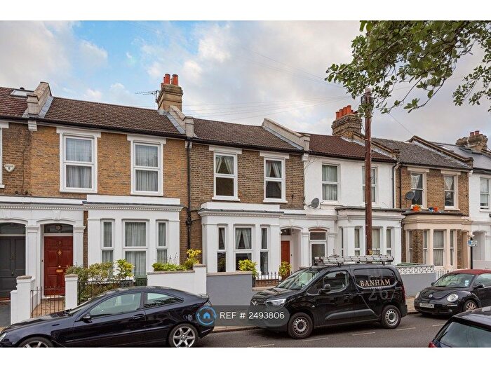 4 Bedroom Terraced House To Rent In Kay Road, London, SW9
