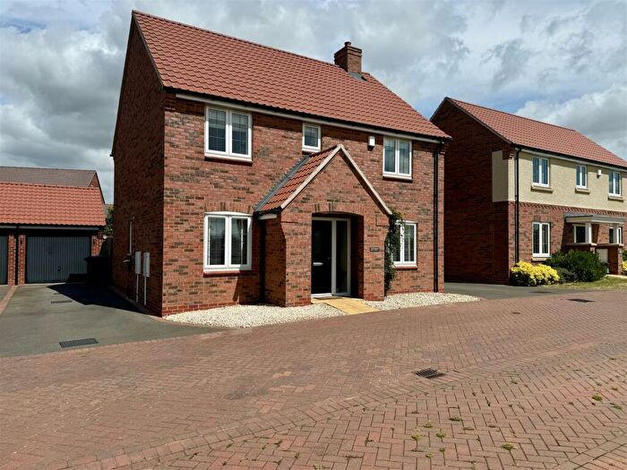 4 Bedroom Detached House For Sale In Woodcutter Lane, Claybrooke Magna, Lutterworth, LE17