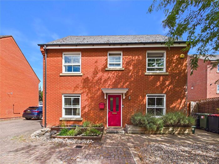 3 Bedroom Detached House For Sale In Halcyon Close, Witham, CM8