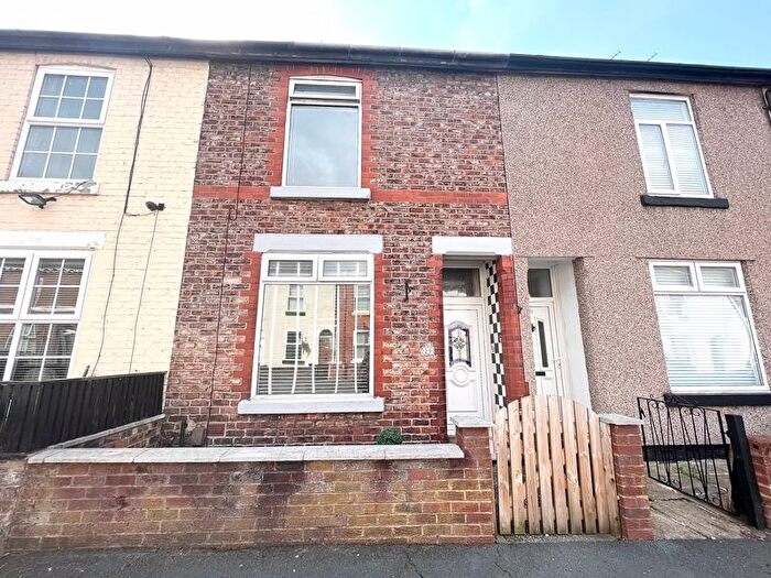 2 Bedroom Terraced House To Rent In Stapleton Street, Salford, M6