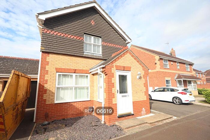 3 Bedroom Semi-Detached House To Rent In Balintore Rise, Peterborough, PE2