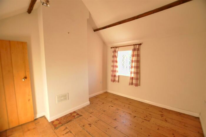 1 Bedroom End Of Terrace House To Rent In Court Road, Malvern, WR14