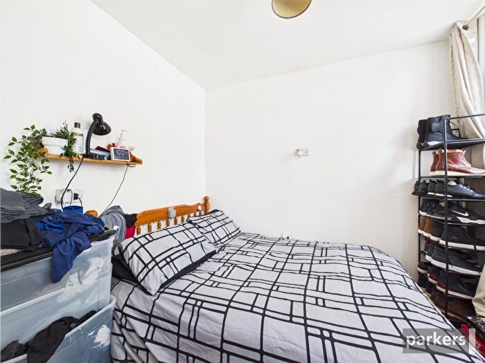 1 Bedroom Apartment For Sale In Castle Hill, Reading, Berkshire, RG1