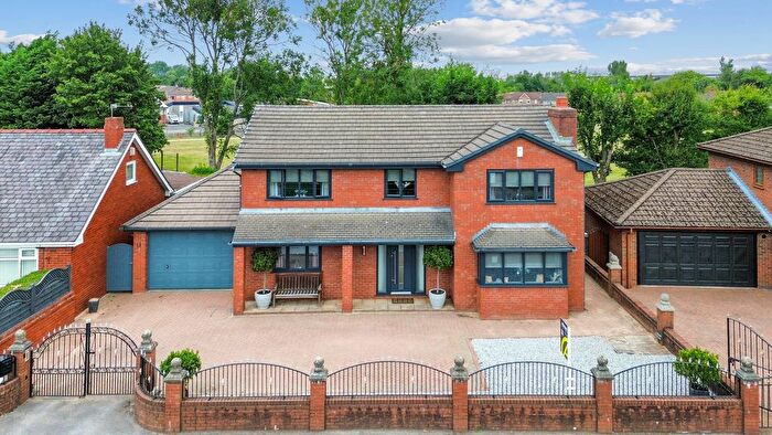 4 Bedroom Detached House For Sale In Nicol Road, Ashton-In-Makerfield, WN4