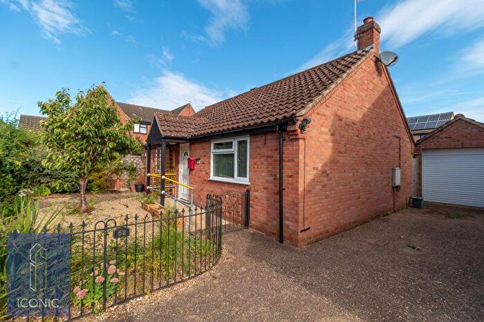 2 Bedroom Detached Bungalow For Sale In Norgate Way, Taverham, Norwich, NR8