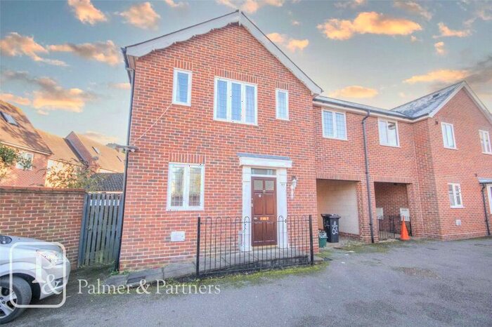 3 Bedroom Detached House To Rent In Mascot Square, Colchester, Essex, CO4