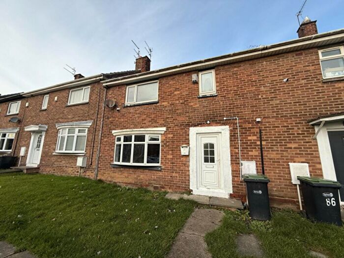 3 Bedroom Terraced House To Rent In Basingstoke Road, Peterlee, SR8