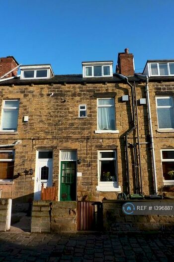 2 Bedroom Terraced House To Rent In Airedale Terrace, Woodlesford, Leeds, LS26