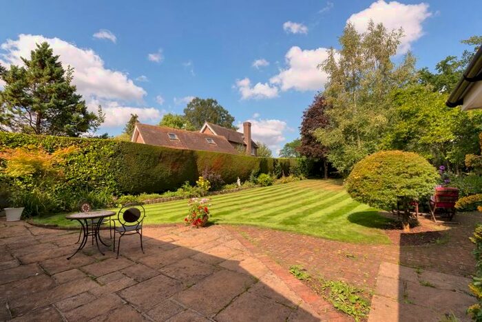 4 Bedroom Detached House For Sale In Brenchley Road, Matfield, Tonbridge, TN12