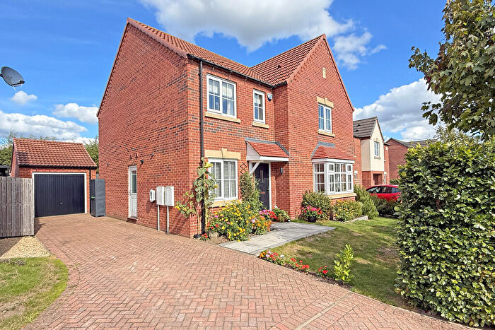 4 Bedroom Detached House For Sale In Malham Drive, Harrogate, HG3