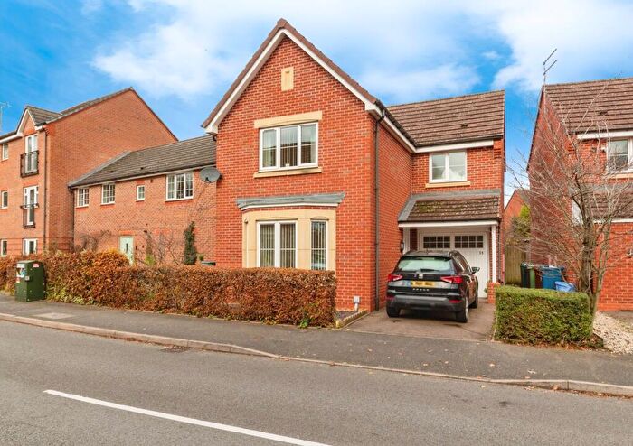3 Bedroom Detached House For Sale In Cauldon Drive, Stone, ST15