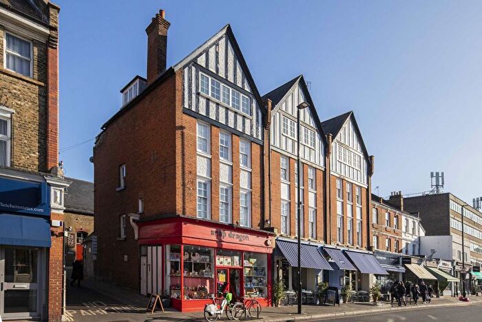 2 Bedroom Flat To Rent In Turnham Green Terrace, London, W4