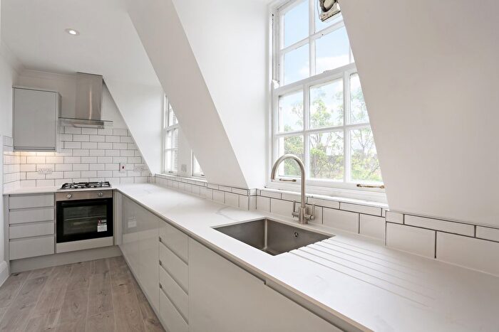 3 Bedroom Flat To Rent In Aberdeen Place, London, NW8