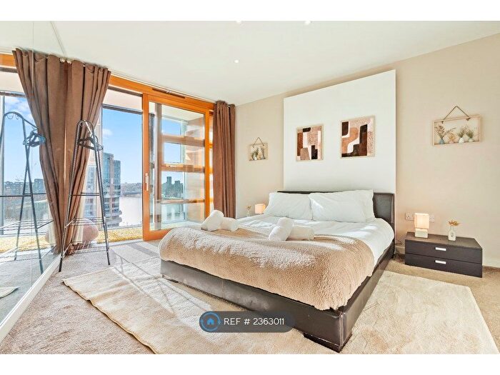 1 Bedroom Flat To Rent In Falcon Wharf, London, SW11