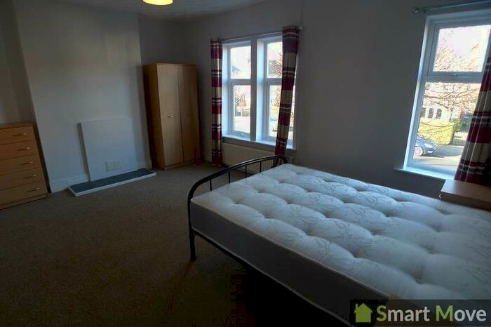 1 Bedroom Semi-Detached House To Rent In Eastfield Road, Peterborough, Cambridgeshire. PE1