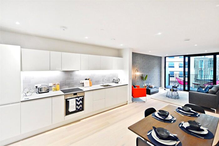 2 Bedroom Apartment To Rent In Royal Crest Avenue, London, E16