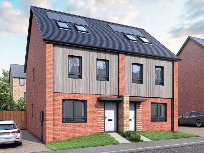 4 Bedroom Terraced House For Sale In Moorland Drive, Feniscowles, Blackburn, BB2