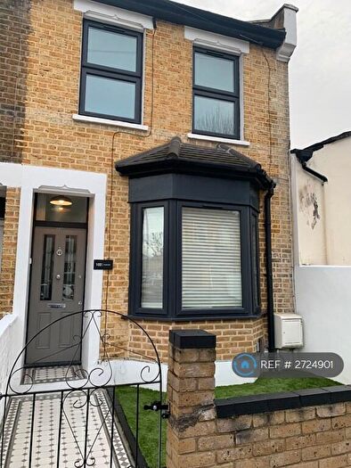 3 Bedroom End Of Terrace House To Rent In Neville Road, London, E7